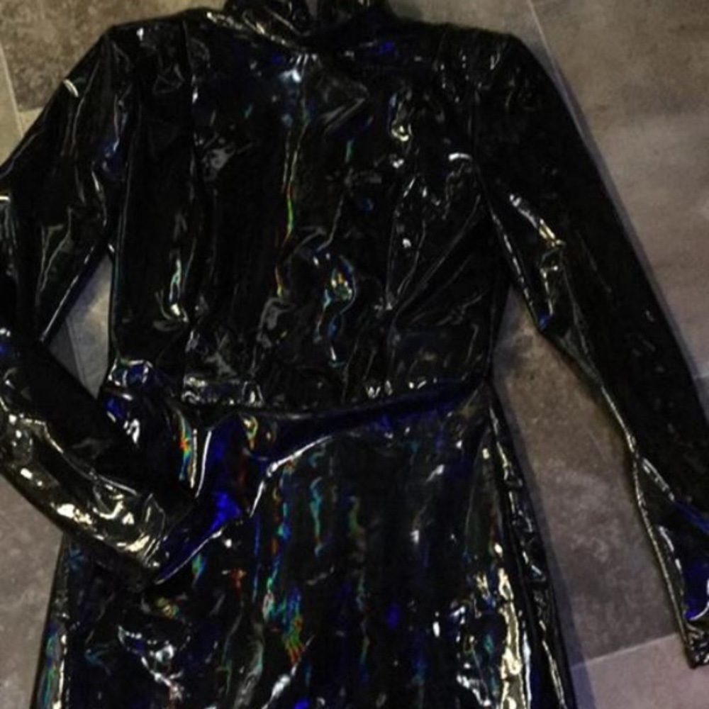 Size small hologram patten leather black dress